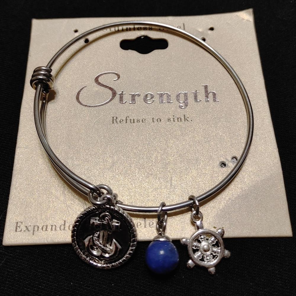 NWT EXPANDABLE BRACELET & "STRENGTH" CHARMS
